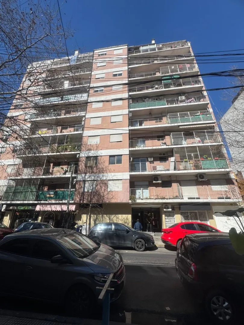 Two-bedroom apartment in Ramos Mejía