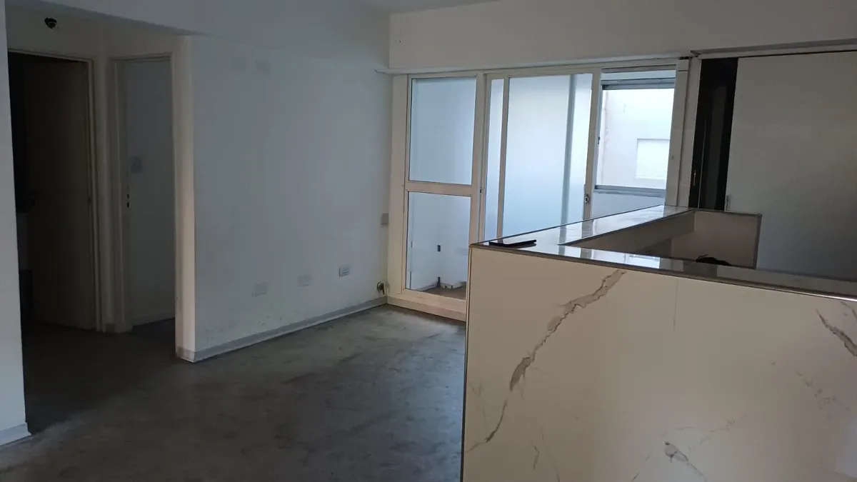 Professional apartment for rent in Ramos Mejía Centro