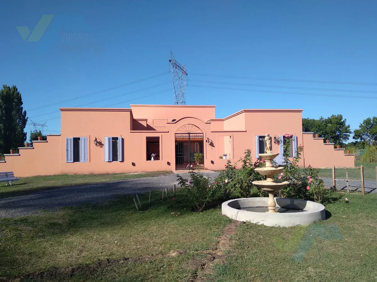 Three-bedroom house in La Escondida, Manzanares, Pilar with pool