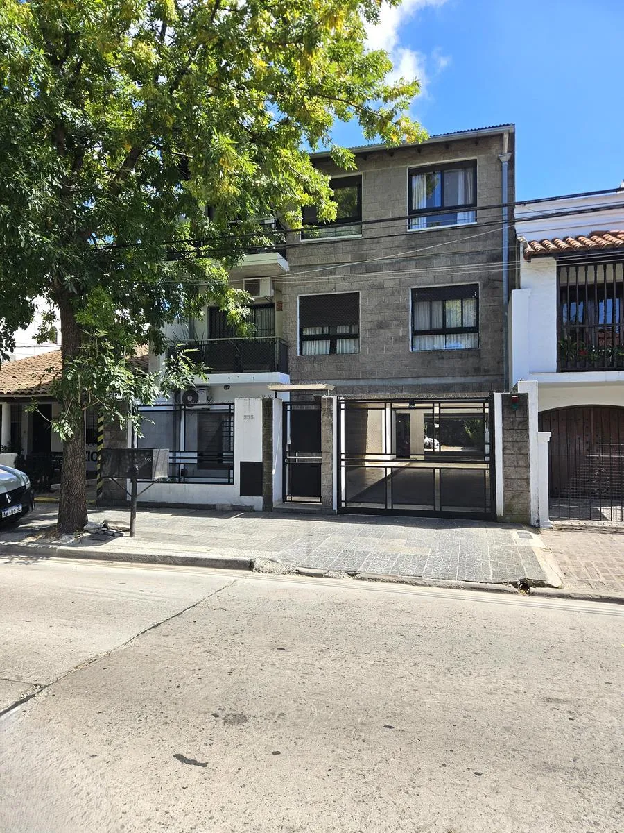 Apartamento de 2 ambientes com 1 quarto e vaga de garagem em San Isidro