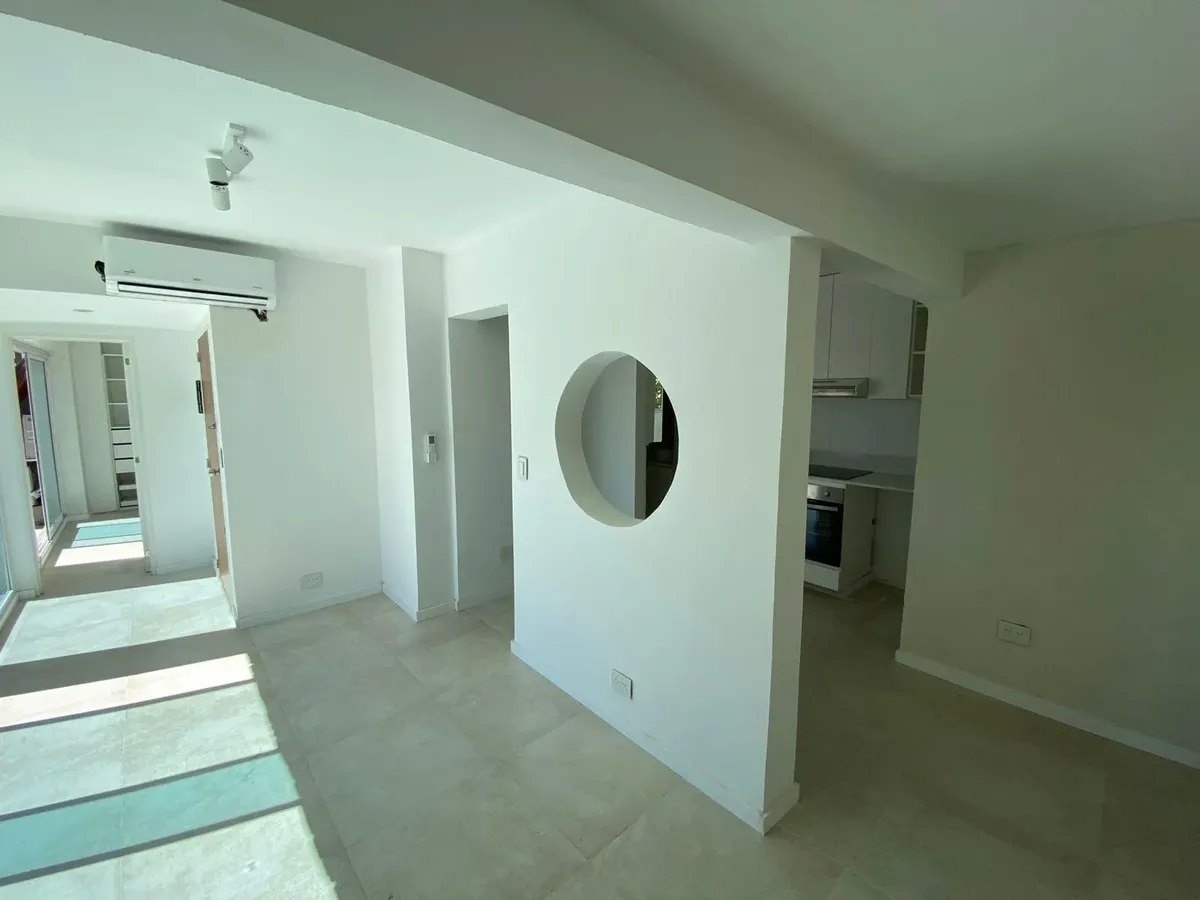 Departamento de 2 ambientes con balcón en Belgrano R