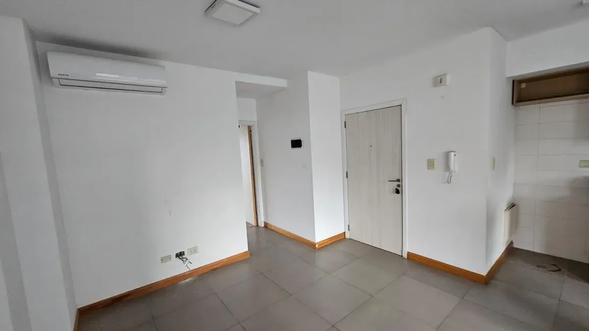 Departamento de 2 ambientes con cochera en Quilmes