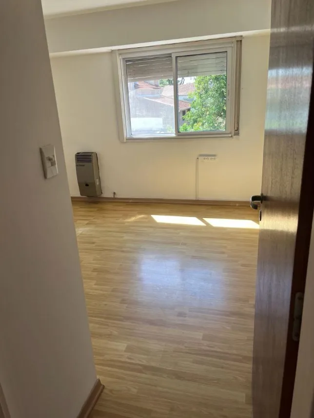 Two-bedroom apartment with balcony in Acassuso, San Isidro