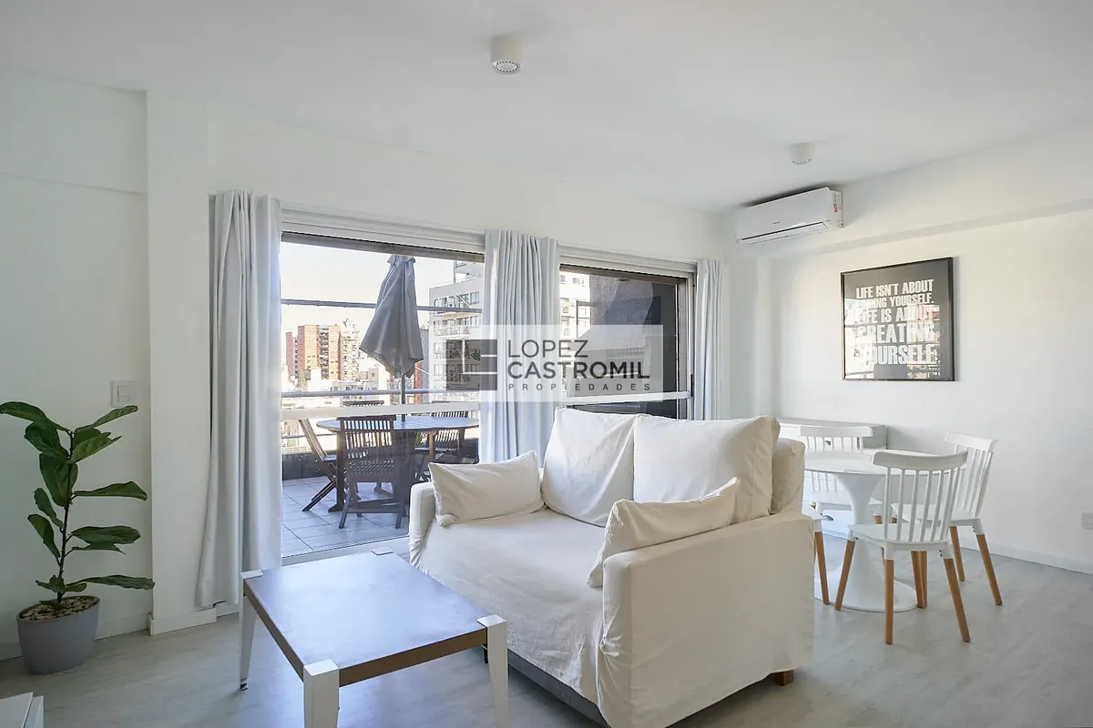 Furnished one-bedroom two-room apartment with terrace in Recoleta