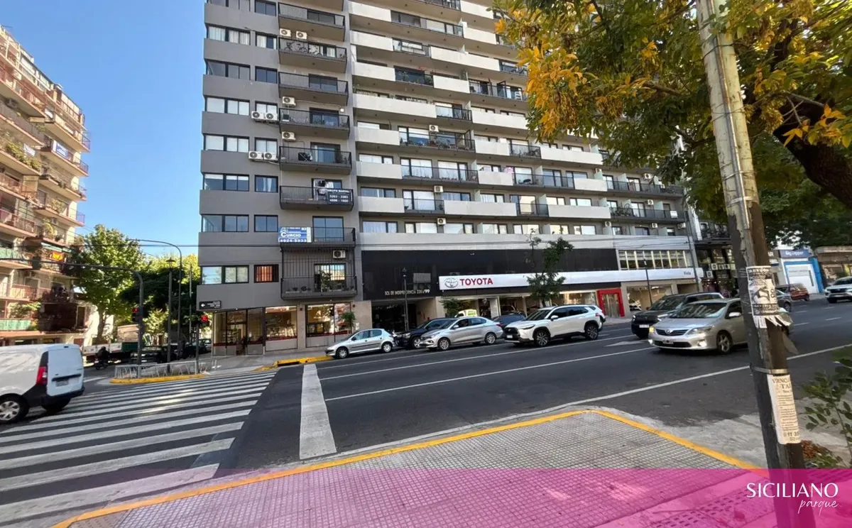 Monoambiente a estrenar con balcón en Almagro