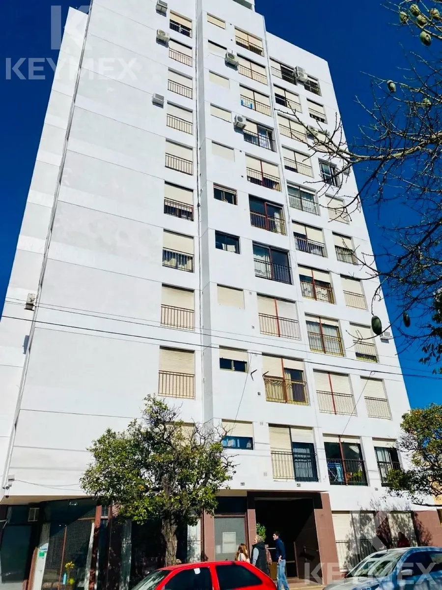 Departamento de 3 ambientes con 2 dormitorios en Barrio Norte, La Plata