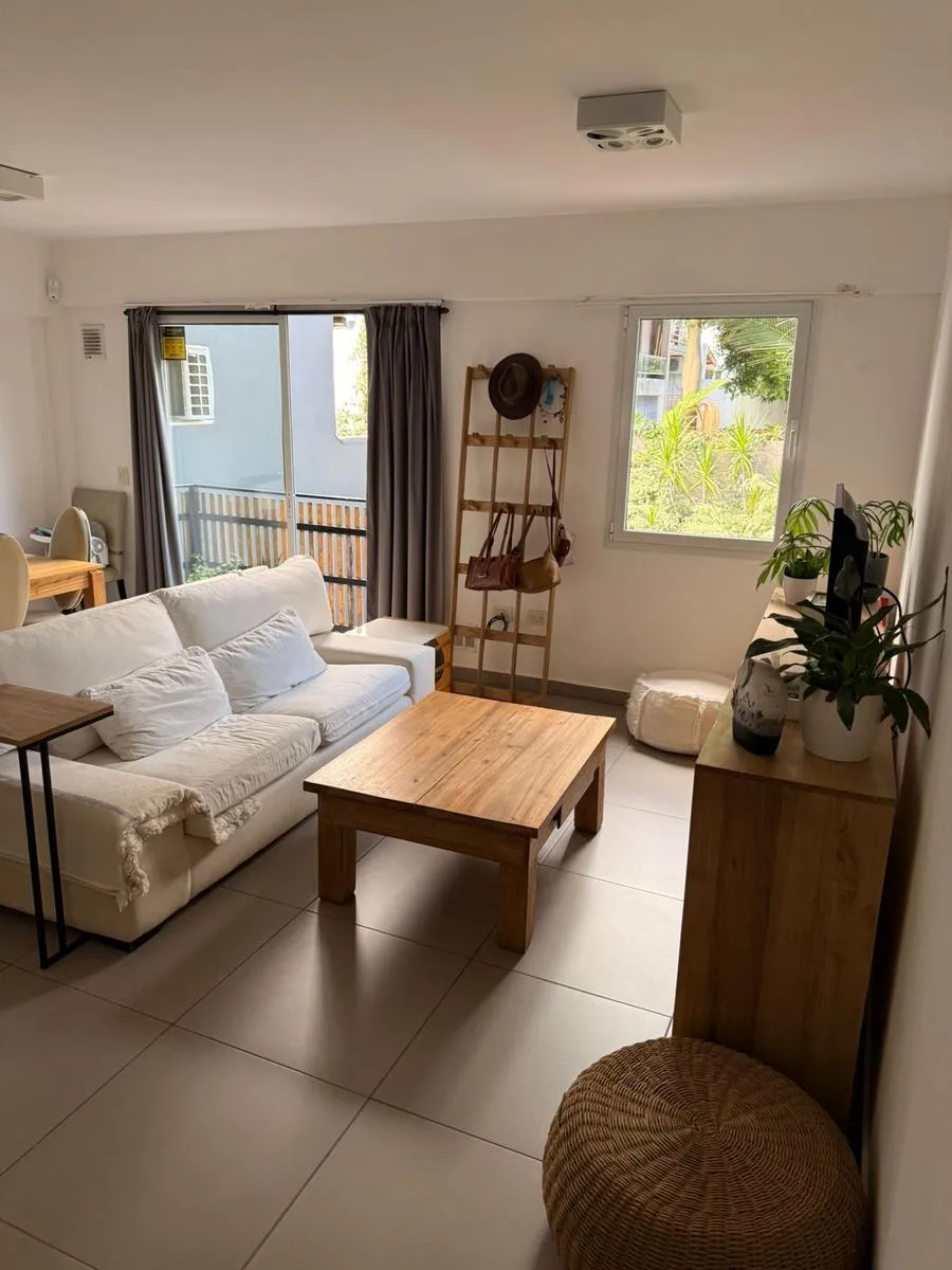 Departamento de 2 ambientes con balcón en San Isidro