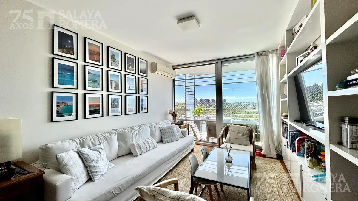 Apartamento de quatro ambientes com 3 dormitórios em Olivos