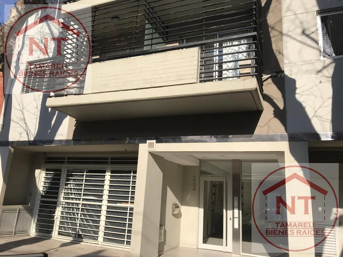 Departamento monoambiente con balcón en Villa Santa Rita