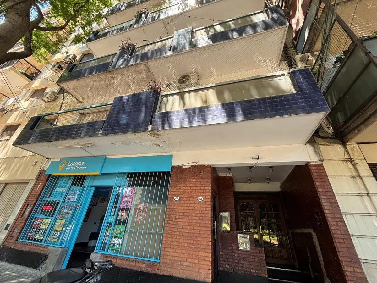 Monoambiente con balcón al frente en Villa Ortúzar