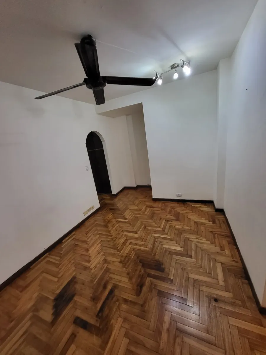 Departamento de 2 ambientes en Almagro
