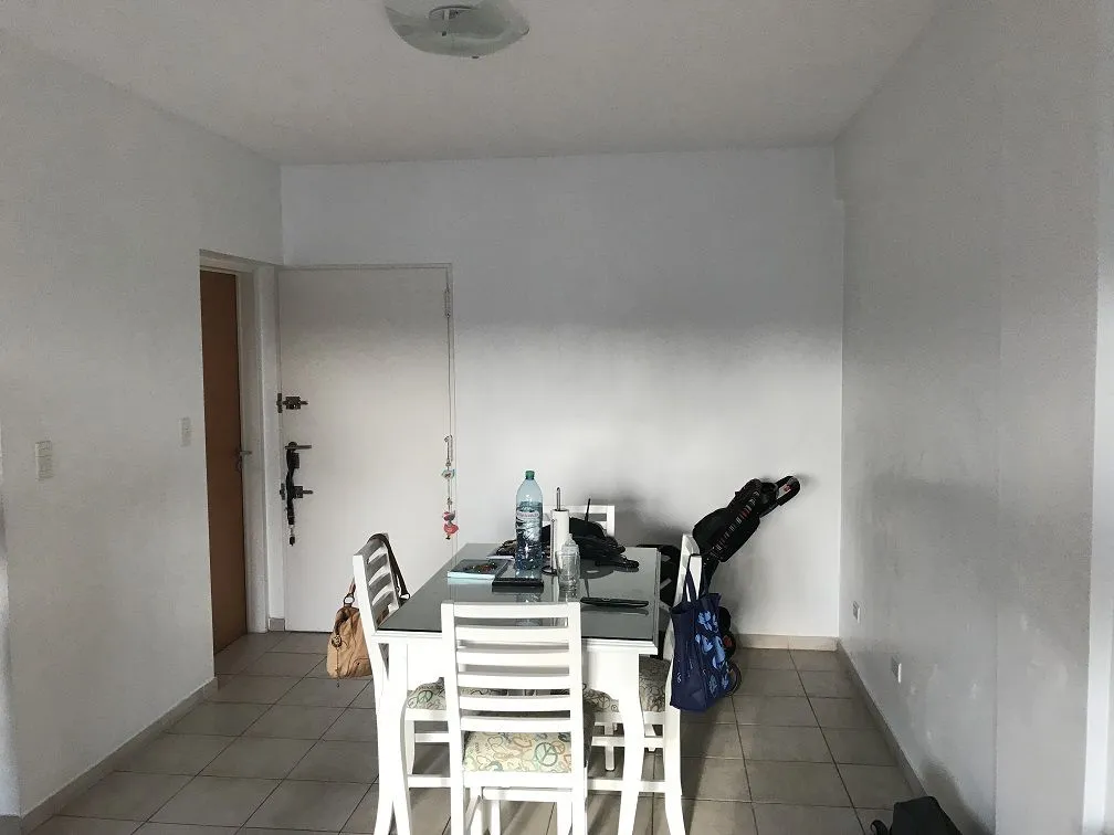 Departamento de 3 ambientes con cochera fija en Barracas