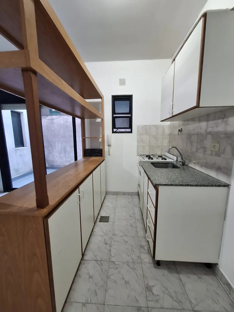 Квартира с одной спальней и двориком в Constitución