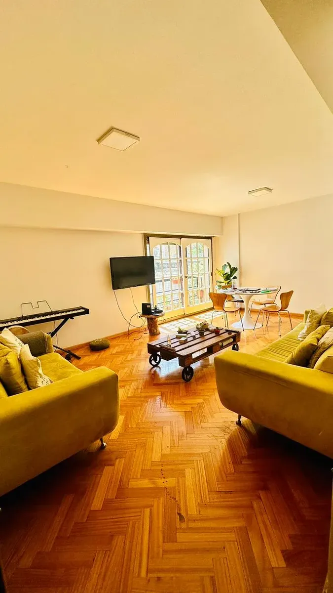 Apartamento de quatro ambientes com 3 dormitórios em Núñez
