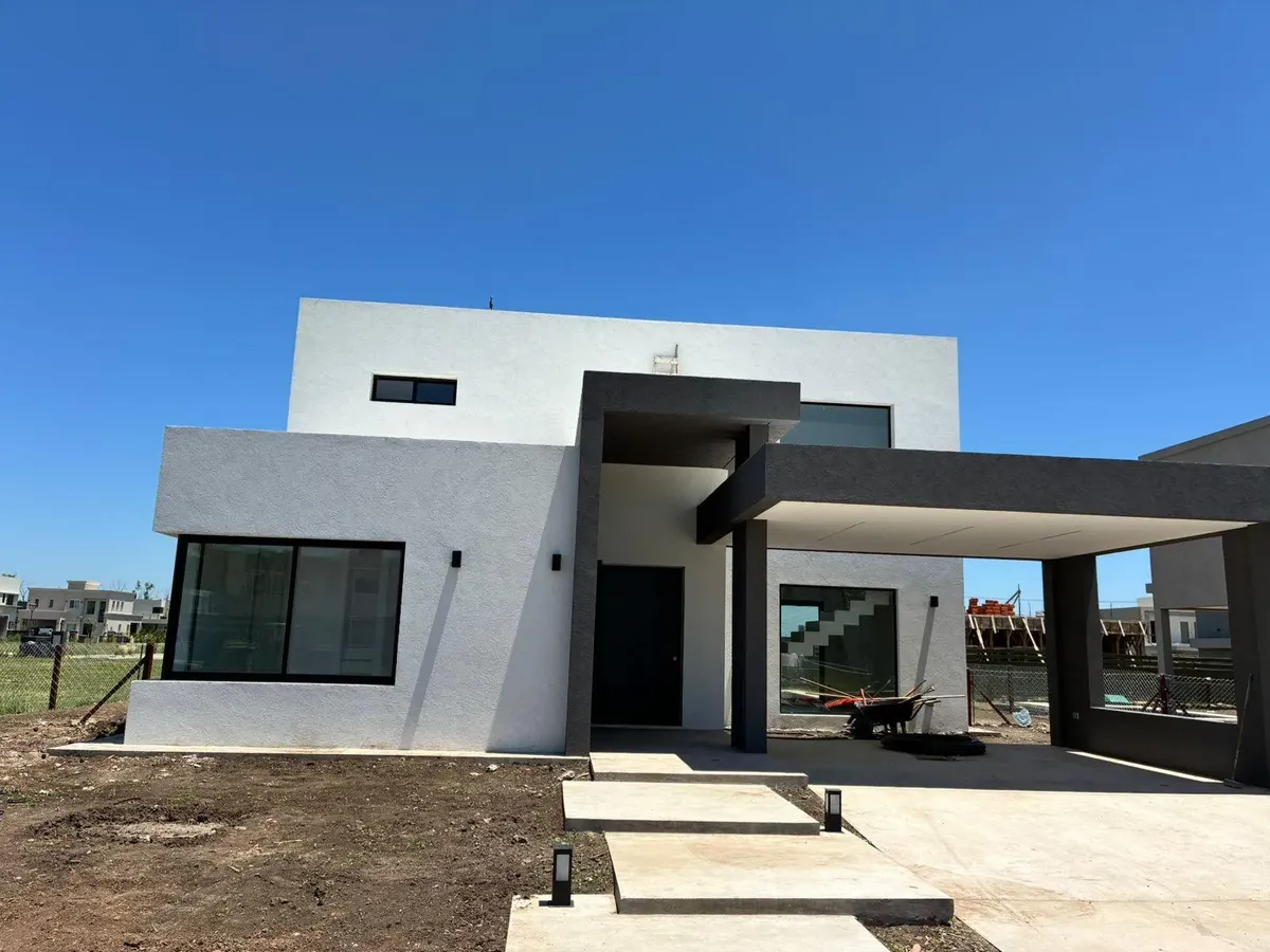 Новый дом с 4 спальнями в Canning Chico