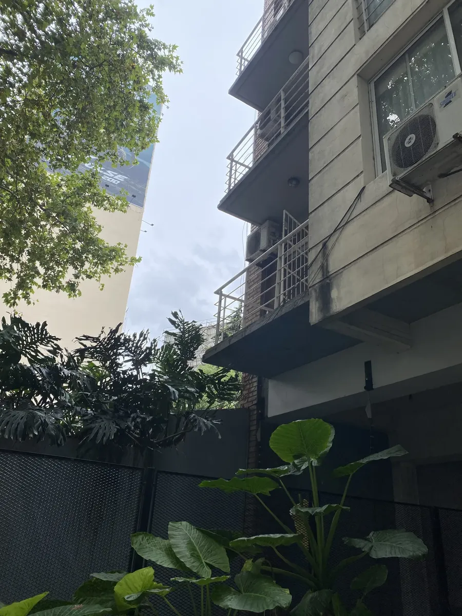 Departamento de 2 ambientes con balcón en Vicente López