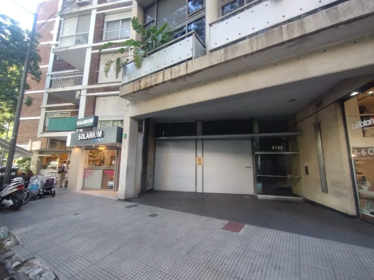Duplex de 3 dormitórios em Palermo Chico