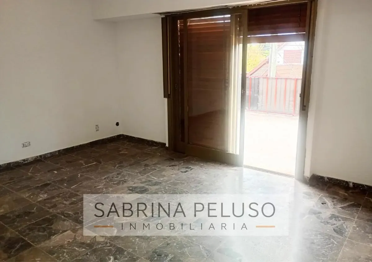 Alquiler Departamento 4 Ambientes-moreno Sur