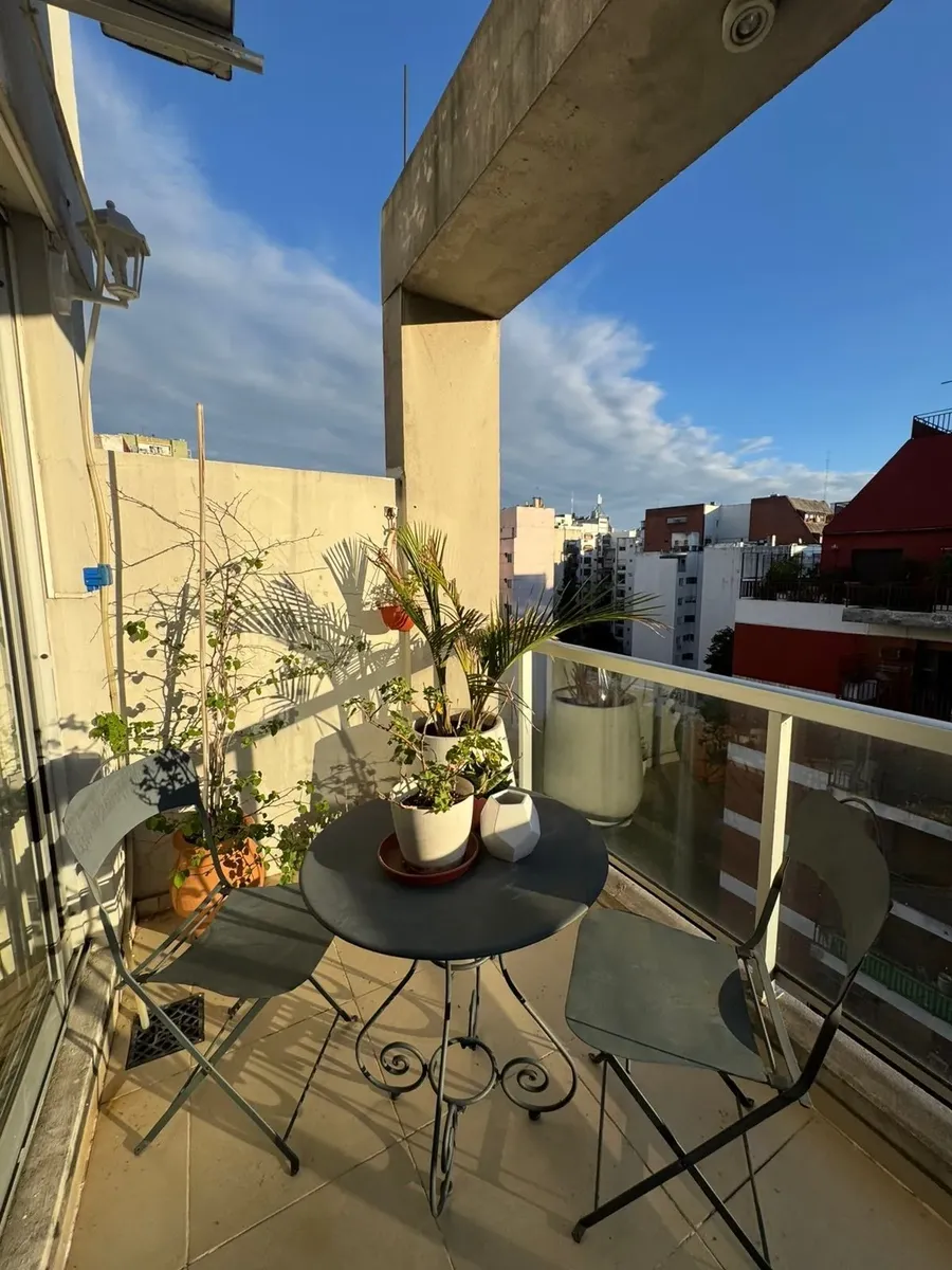 Two-bedroom duplex apartment in Palermo