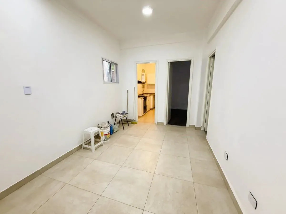 Трёхкомнатная квартира с 2 спальнями в La Boca