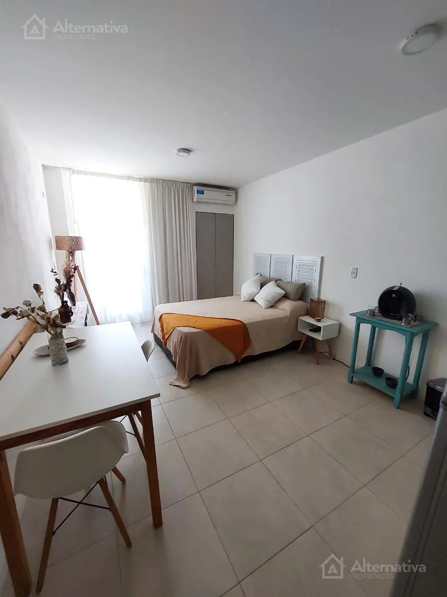 Kitnet mobiliada em San Nicolás