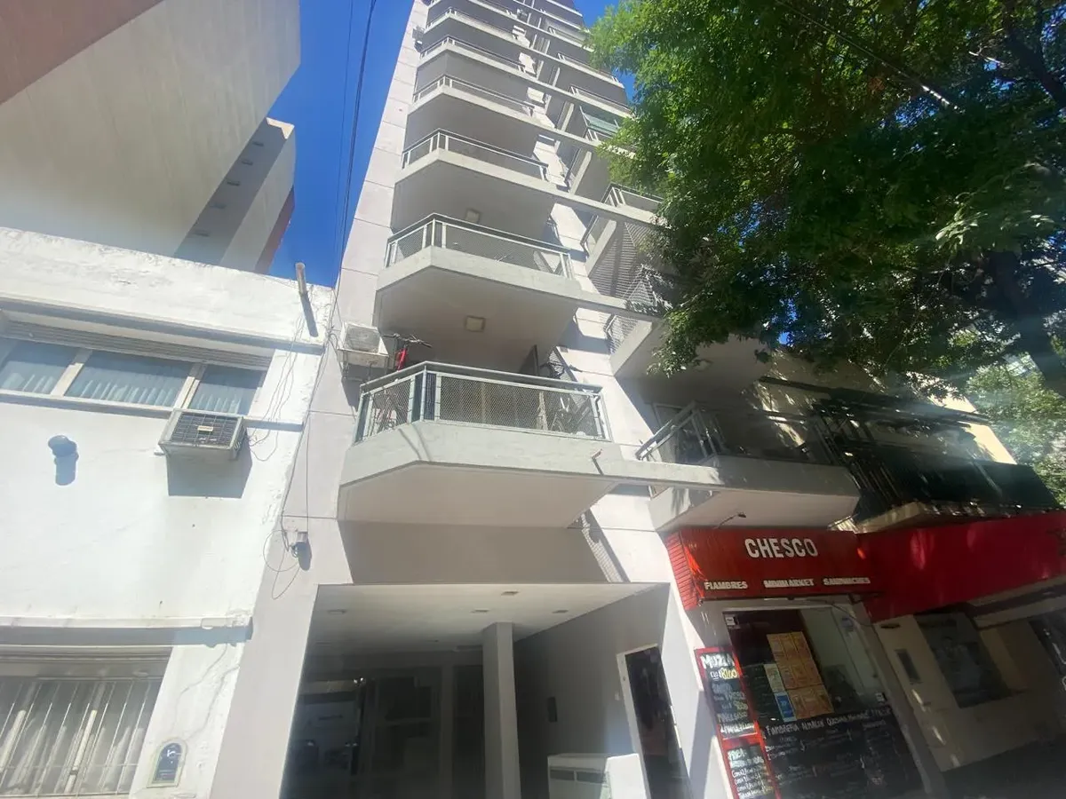 Monoambiente con balcón en Villa Urquiza