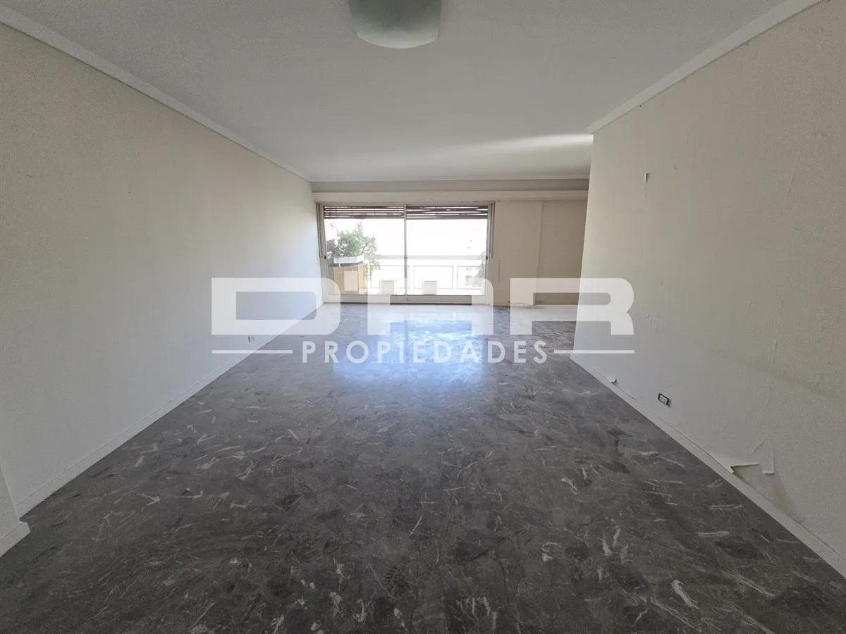 Квартира с 4 спальнями в Villa del Parque