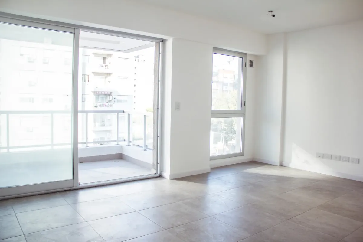 Apartamento de dois ambientes novo em Lanús Oeste