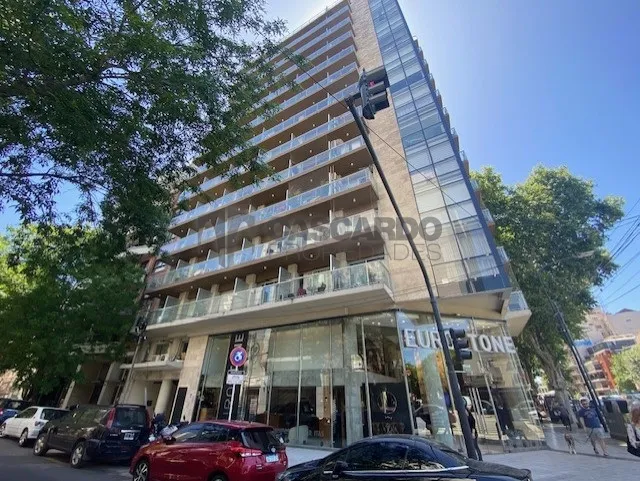 Monoambiente con balcón en Belgrano