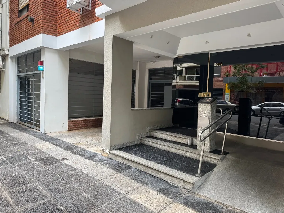 Departamento de 3 ambientes en Villa Urquiza con balcón