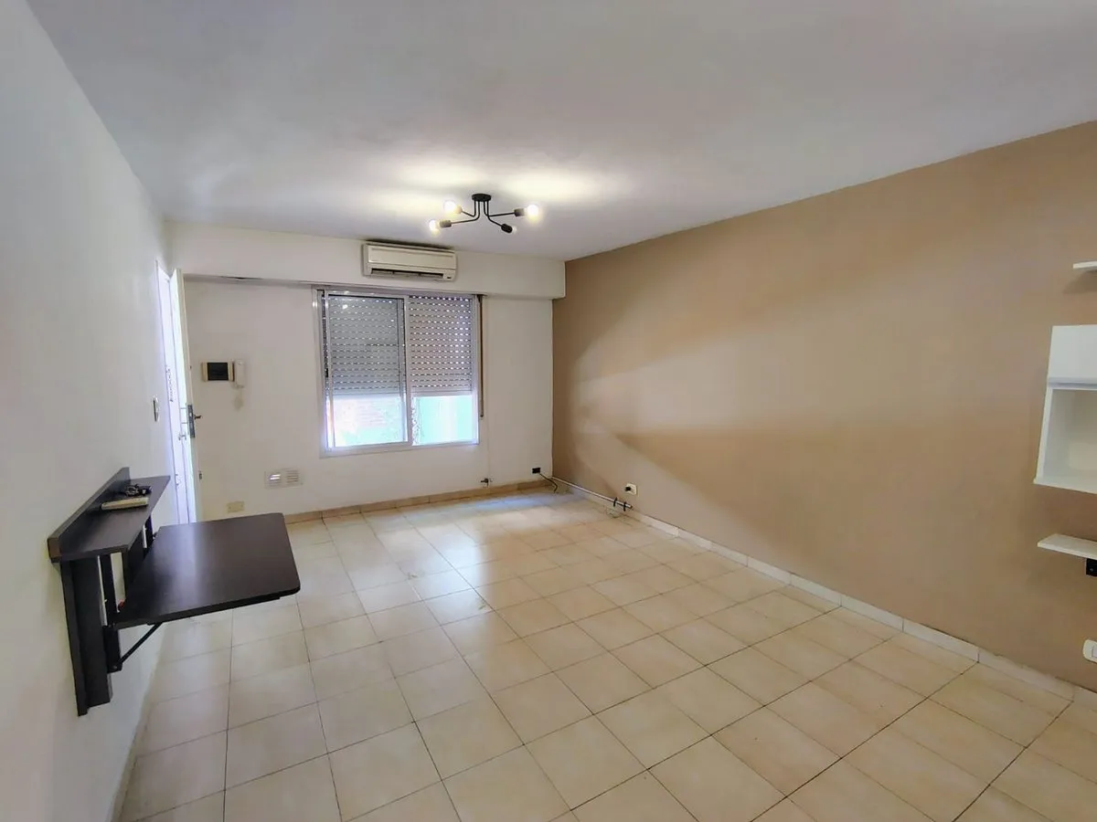 Departamento de 2 ambientes en alquiler en Morón