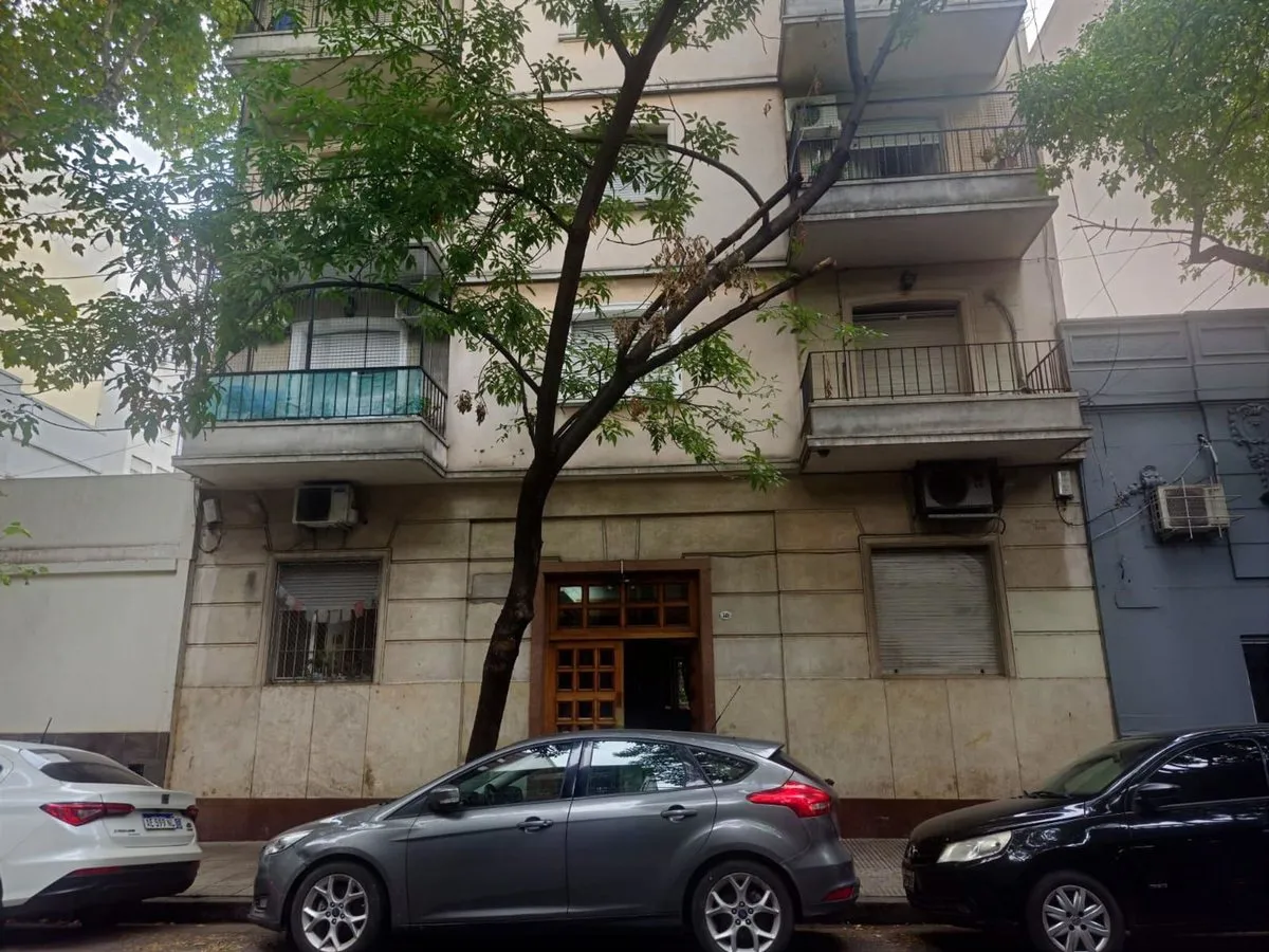 Departamento de 3 ambientes en Flores