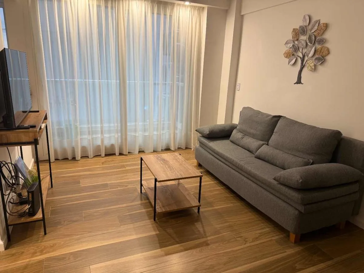 Apartamento de dois ambientes mobiliado em Palermo Soho