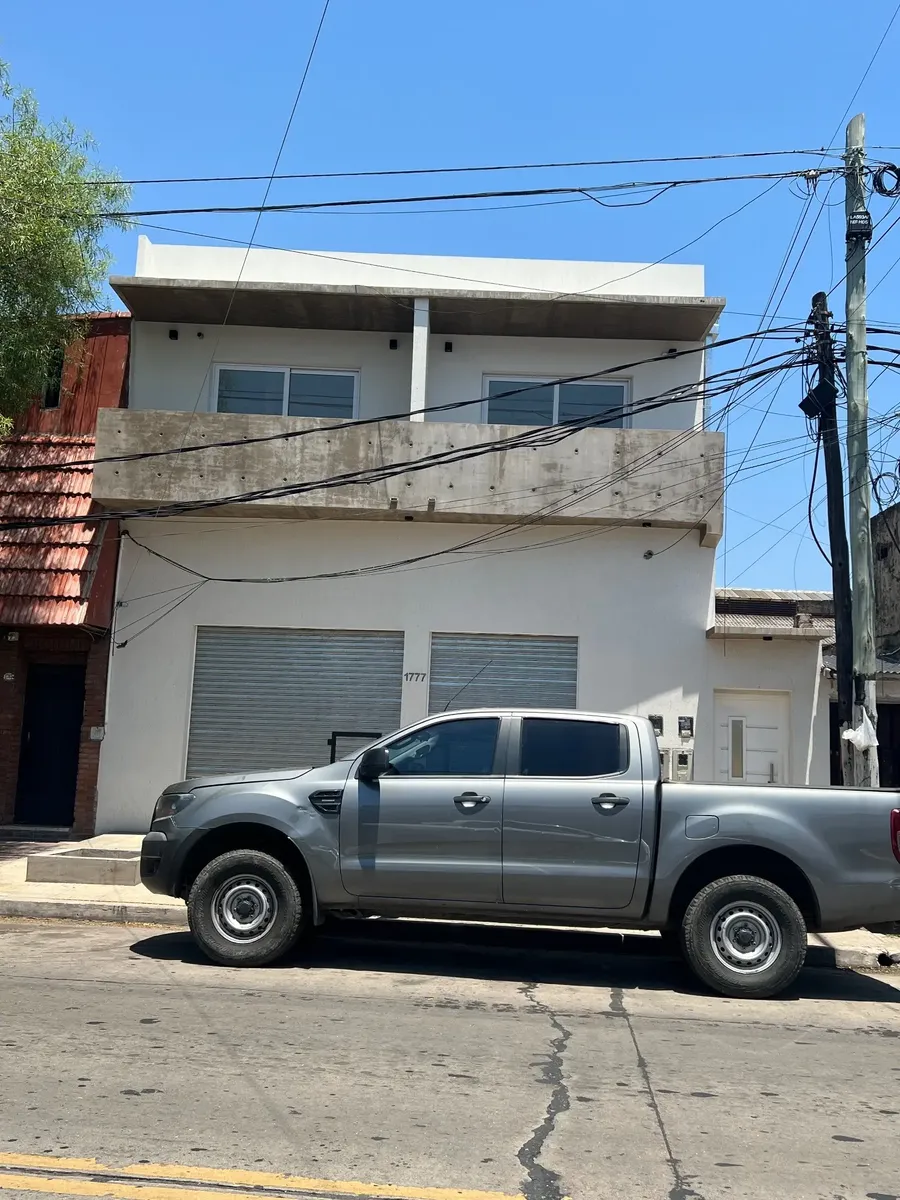 Apartamento de dois ambientes novo em Lanús