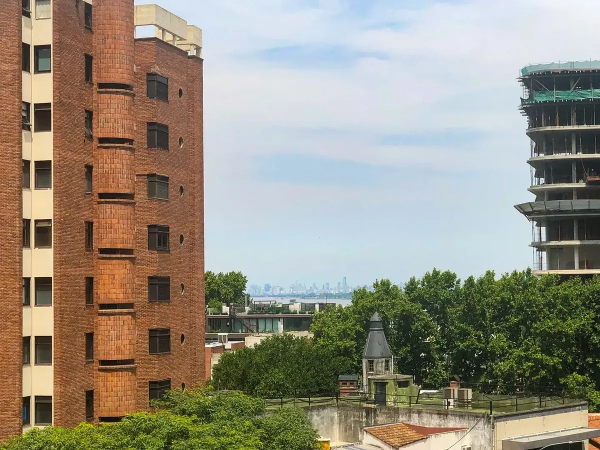 Departamento de 3 ambientes con vista al río en La Lucila