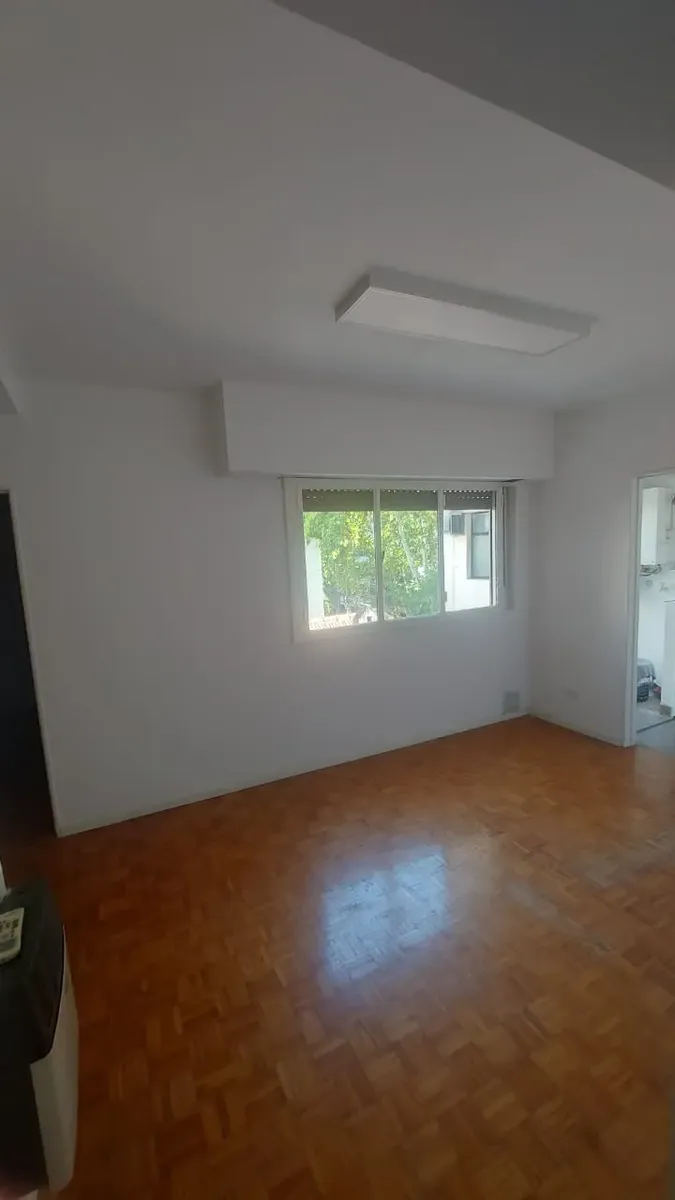 Two-room apartment in Villa del Parque