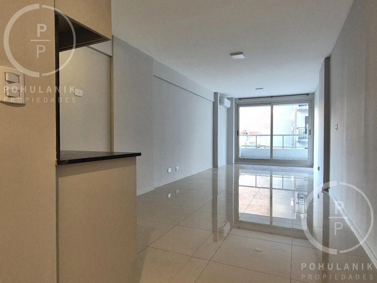 Monoambiente en esquina Sucre y Av. Libertador, Belgrano