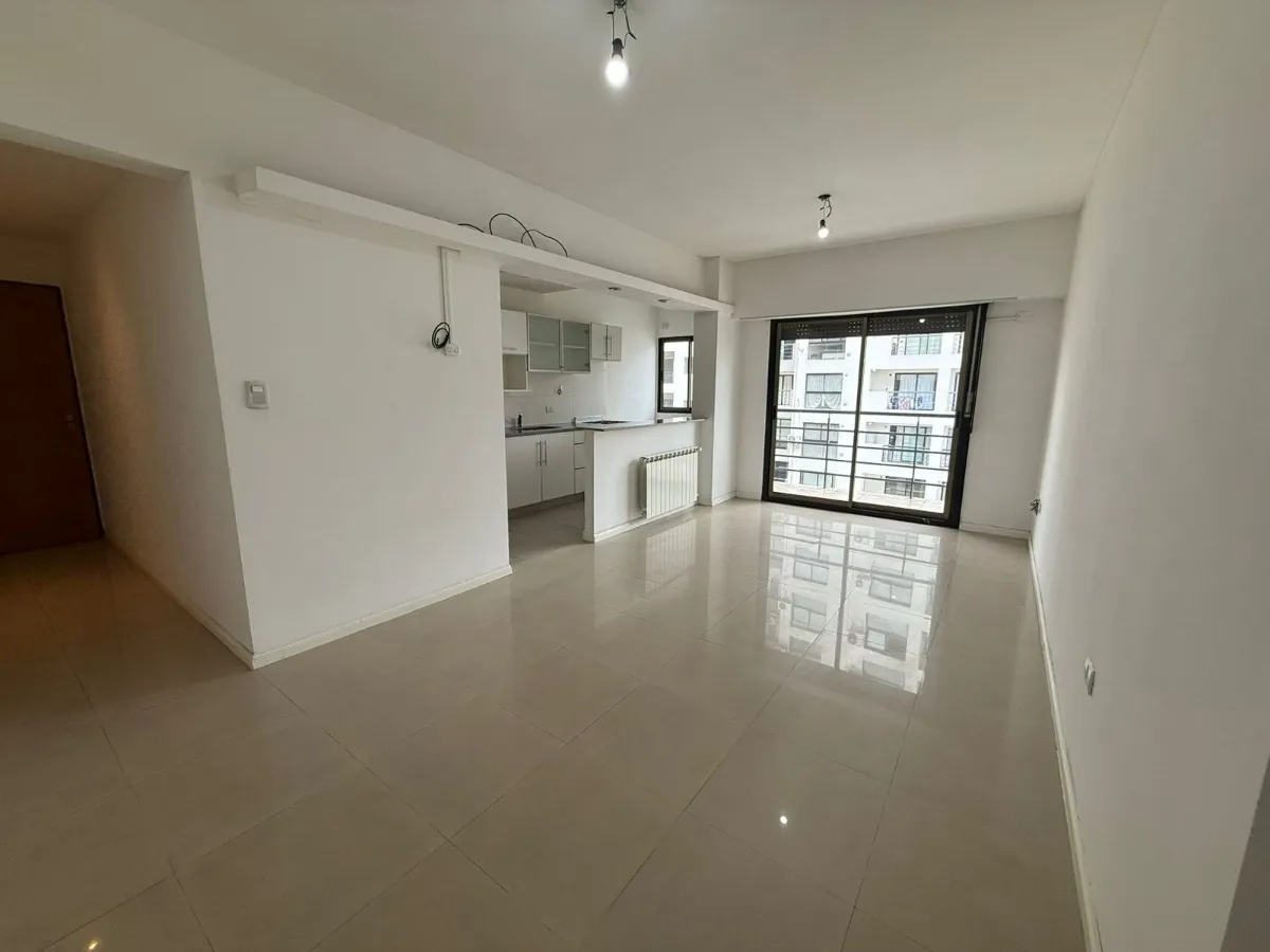 Departamento de 2 ambientes con pileta en Avellaneda Centro