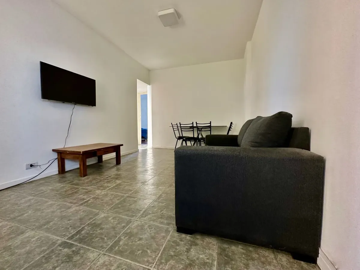 Departamento de 3 ambientes amoblado en Parque Chacabuco
