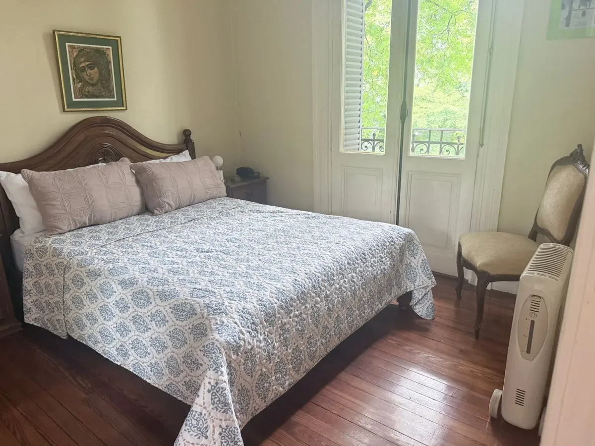 Departamento de 2 ambientes con balcón y escritorio en Villa Crespo