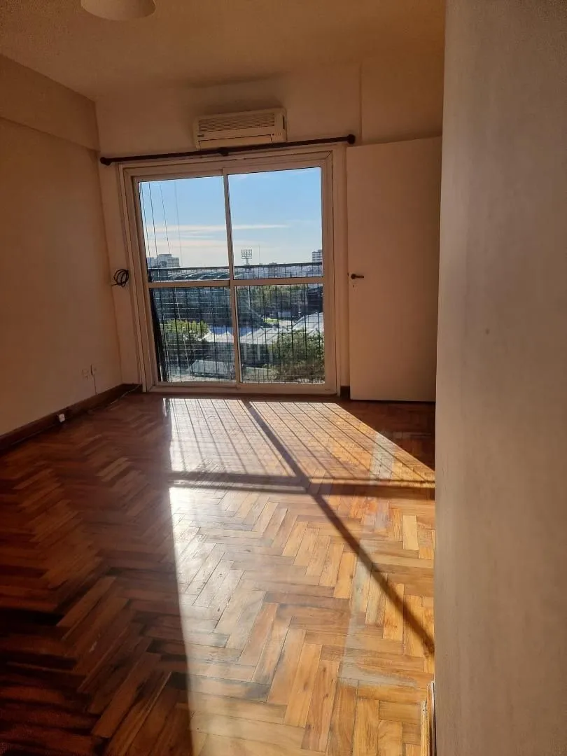 Двухкомнатная квартира в аренду в Caballito