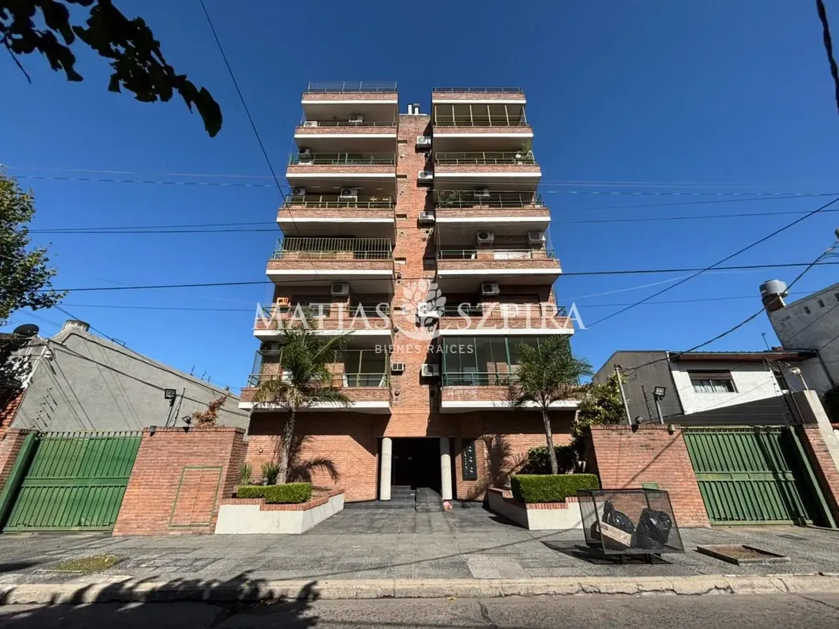 Departamento (2 Pisos) En Venta En Ramos Mejía