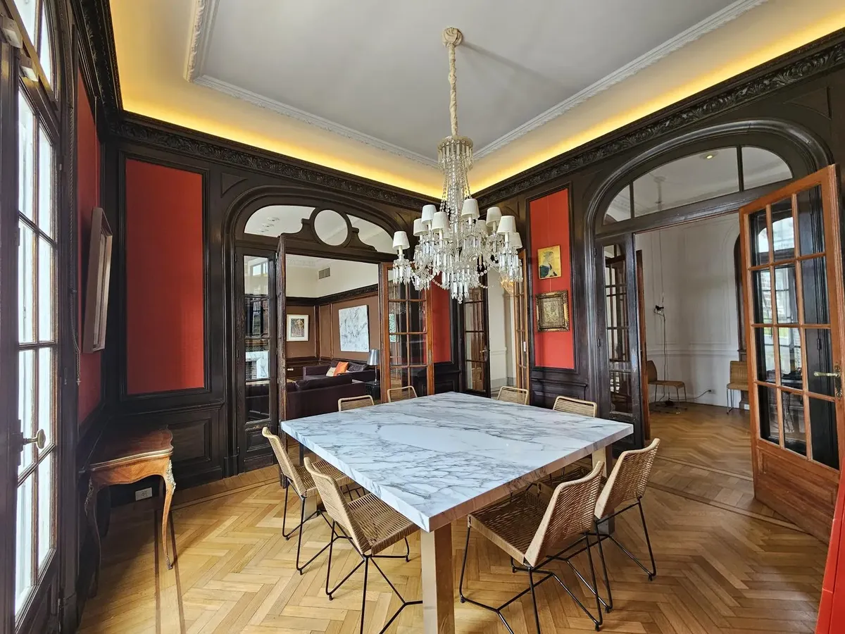 Apartamento de quatro dormitórios em Recoleta com terraço e jacuzzi