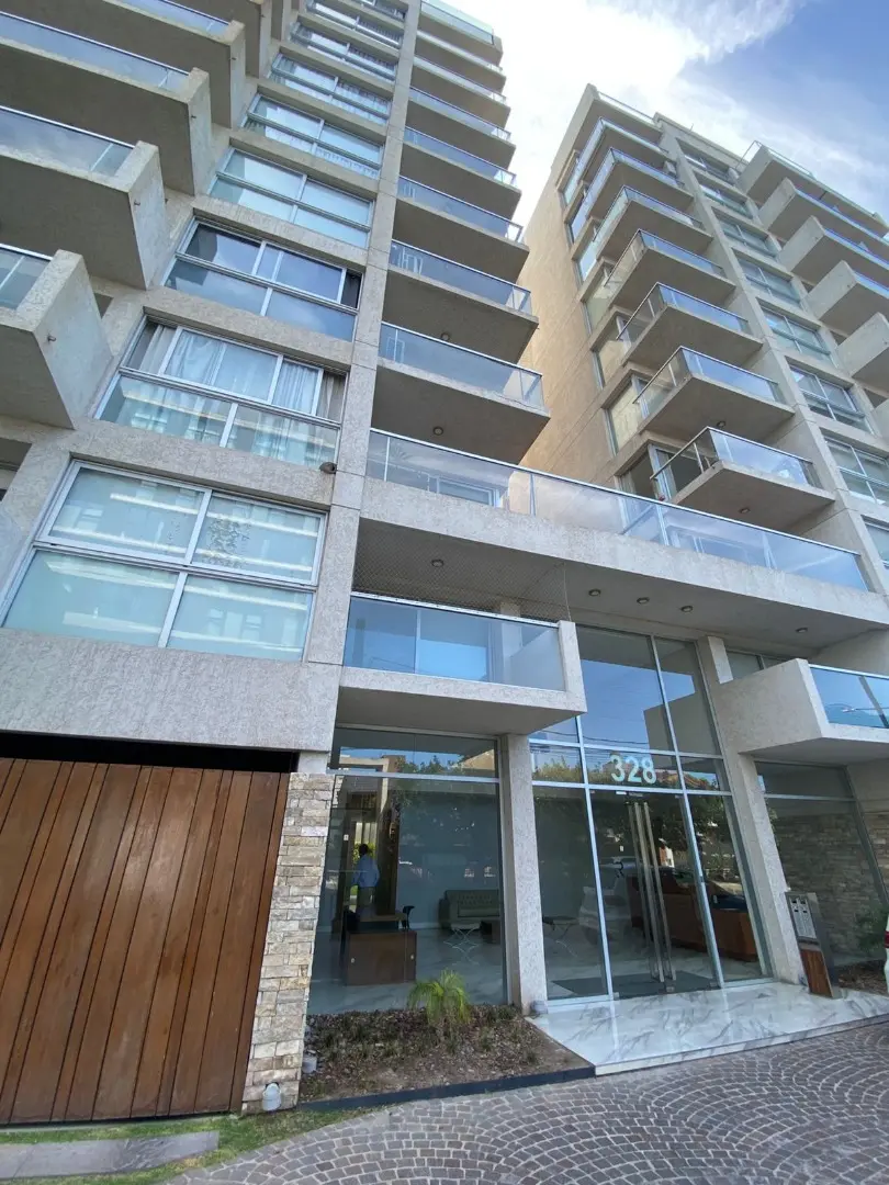 Apartamento de dois ambientes no Ituzaingó Norte