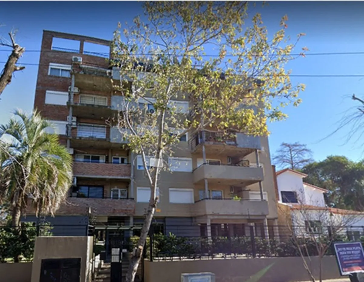 Departamento de 3 ambientes con 2 baños y cochera en Tigre