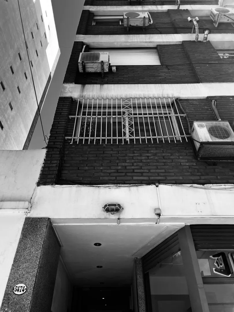 Departamento de 2 dormitorios con escritorio y balcón en Villa Urquiza