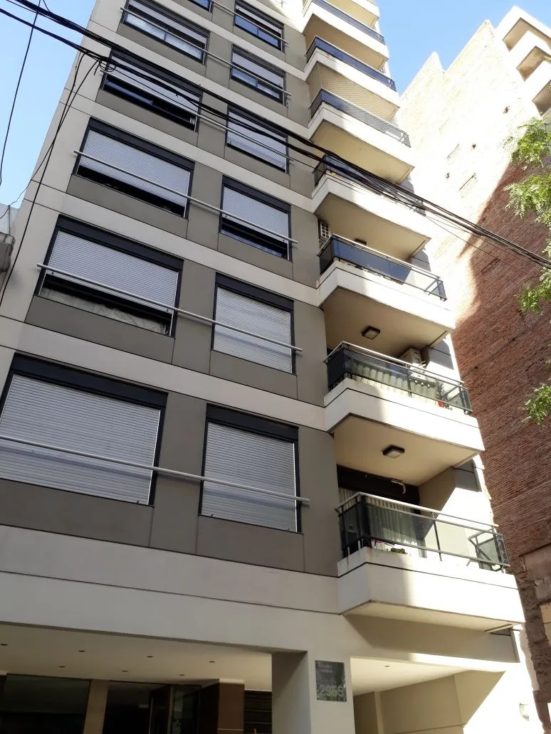 Two-room apartment with balcony in Villa Urquiza