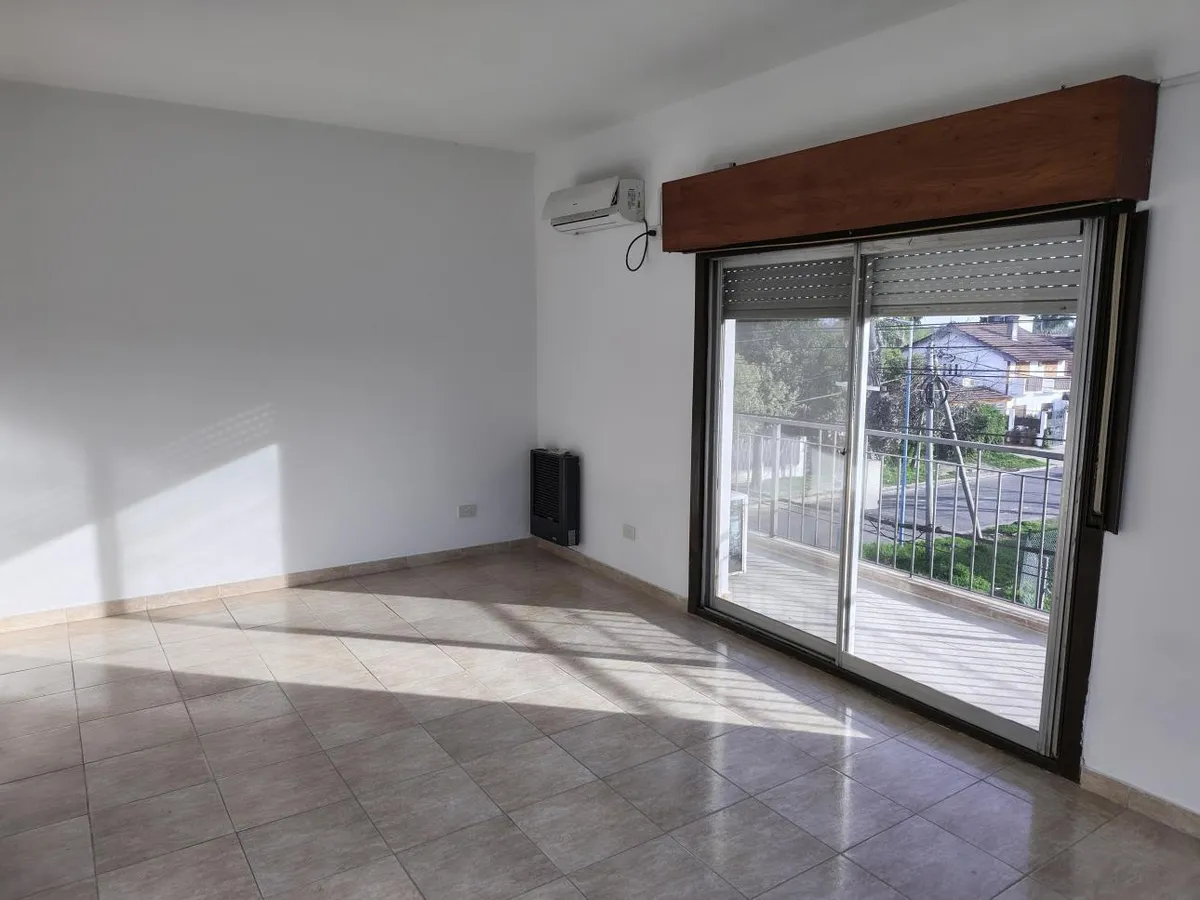 Depto De 3 Dormitorios En Alquiler