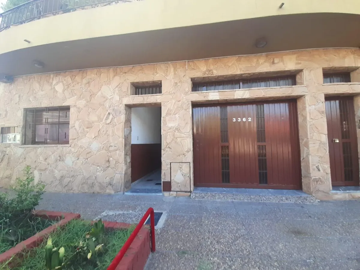 Departamento de 2 ambientes en planta baja sin expensas en Vicente López