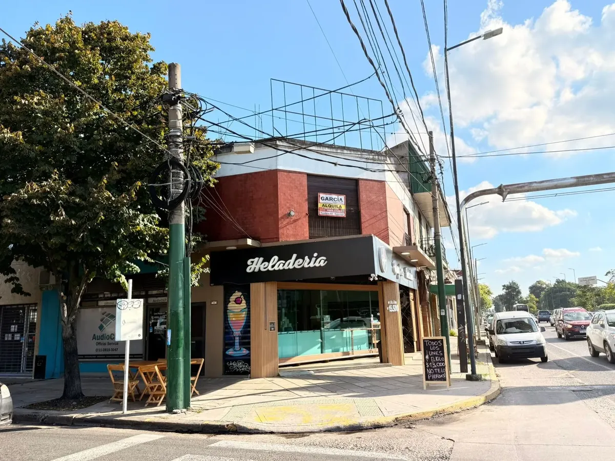 Apartamento de 3 ambientes no Ituzaingó Sur